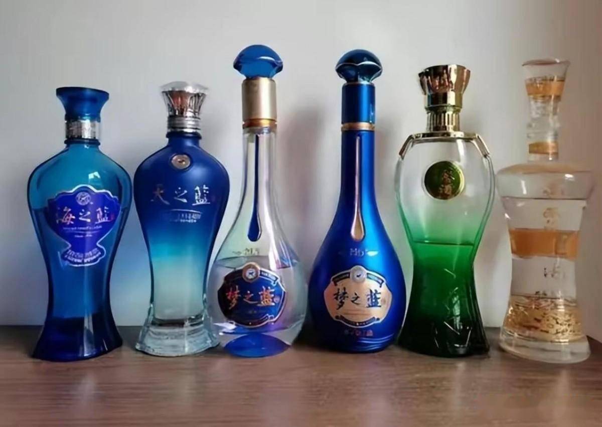 同為洋河系列白酒，海之藍、天之藍、夢之藍區別在哪？弄清楚再喝